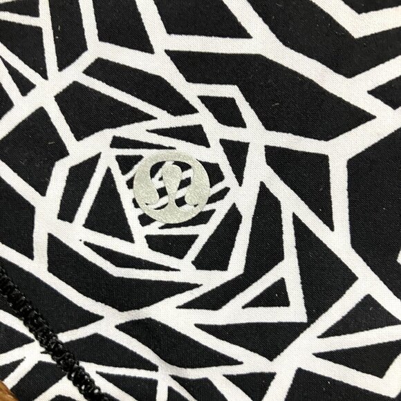 Lululemon Sculpt Tank in Posey Black White / Black (Sz 6) - Picture 4 of 5